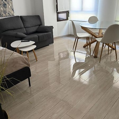 Ap Turist Velazquez Apartment อาลิกันเต ภายนอก รูปภาพ