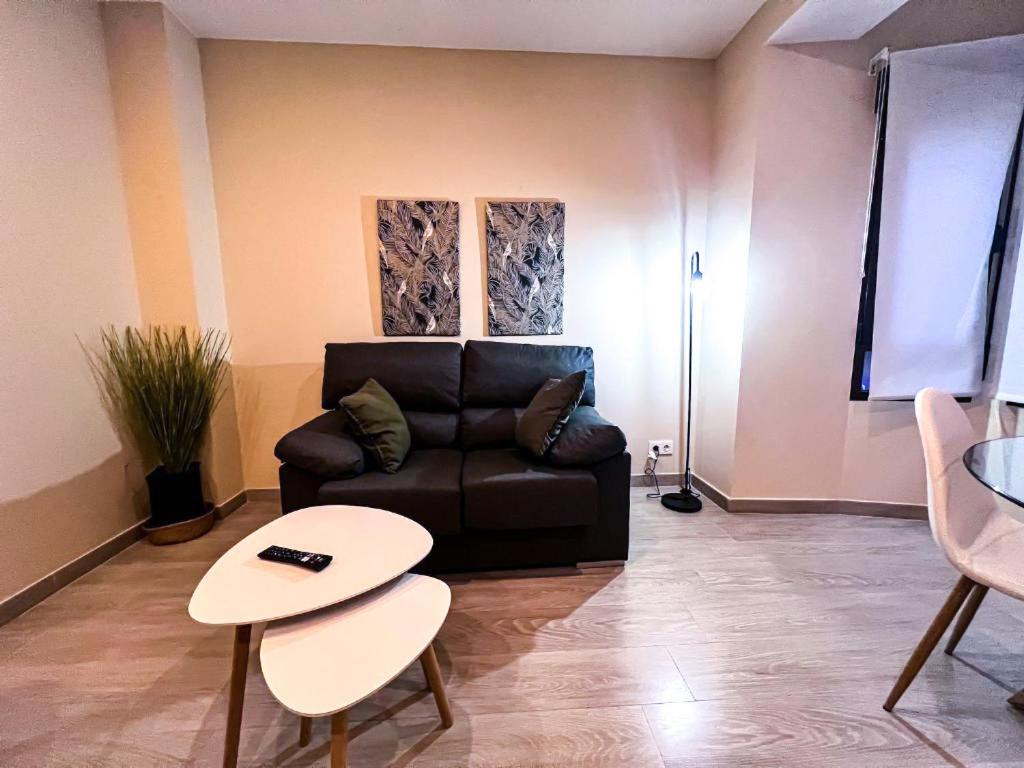 Ap Turist Velazquez Apartment อาลิกันเต ภายนอก รูปภาพ
